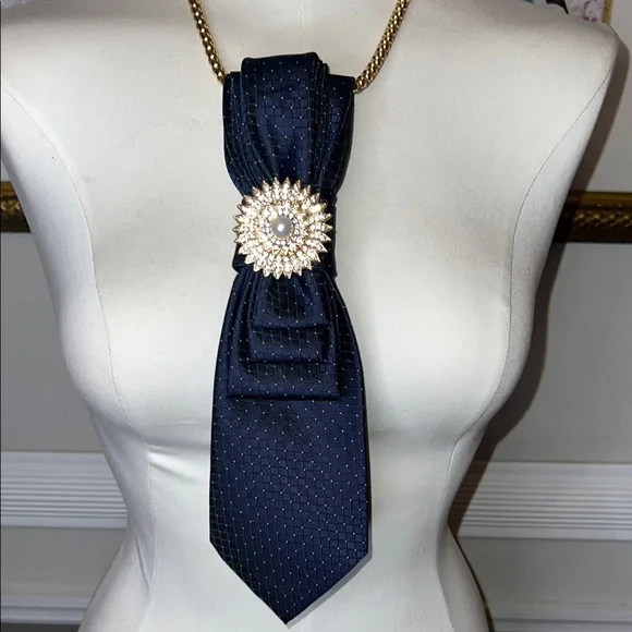 Colorful New Inventory Announcement Sign - Picture 9 of 17